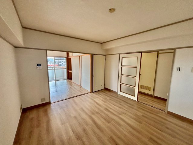 ピュア東姫路の居間・リビング