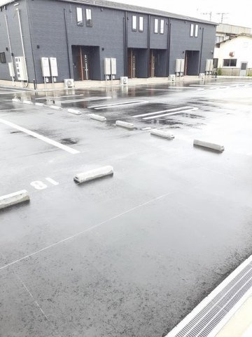 フェニーチェ　ミナ　Ⅳの駐車場