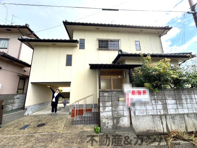鷹子町の中古のおうち　松山市鷹子町中古戸建の外観|外はこのようになっています