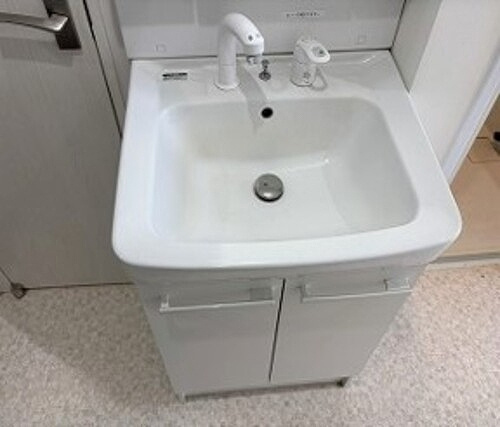 日商岩井弥生マンションの洗面所|洗面化粧台