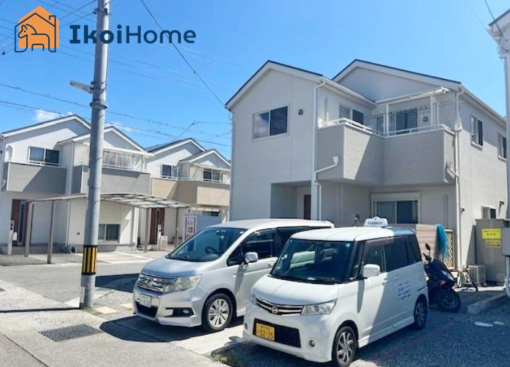 神戸市西区玉津町　中古戸建の周辺|●年中無休：当日予約可●開放感のある角地のお家ですので陽当たり・通風良好です。