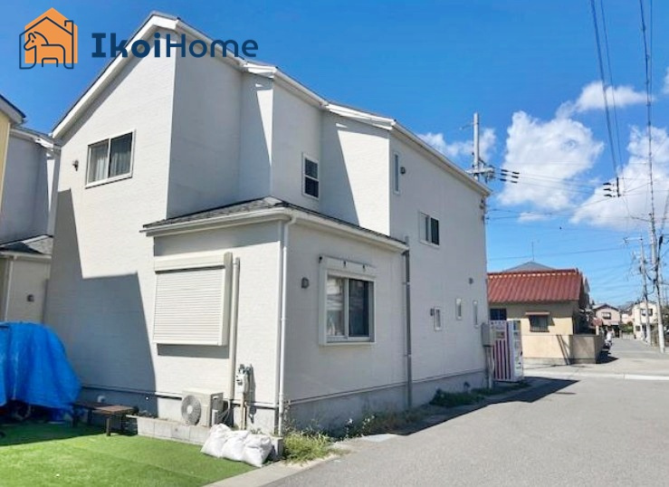 神戸市西区玉津町　中古戸建の前面道路含む現地写真|～ご見学に関して～平日や夜間でもご案内可能。決まったお時間で身動きが取れない方も臨機応変に対応します