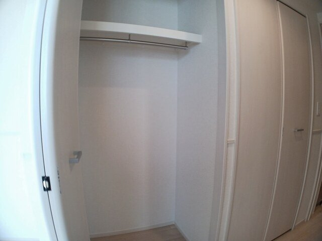 ＦＬレジデンス１の収納|大きなものも収納できそうです