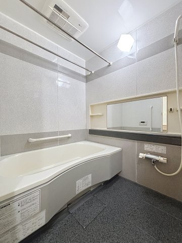 サーパス鉄砲町の浴室