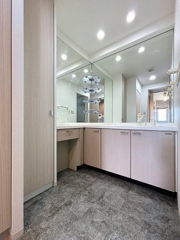 サーパス鉄砲町の洗面所