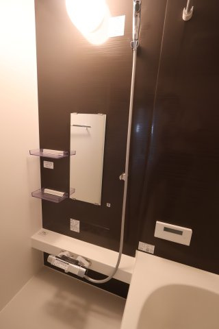 《仲介手数料無料》南区辻２丁目21-1新築一戸建てケイアイスタイルの浴室|2025年10月3日 11:20 曇り