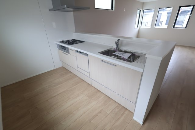 《仲介手数料無料》南区辻２丁目21-1新築一戸建てケイアイスタイルのキッチン|2025年10月3日 11:20 曇り