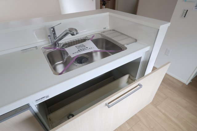 《仲介手数料無料》南区辻２丁目21-1新築一戸建てケイアイスタイルのキッチン|2025年10月3日 11:20 曇り