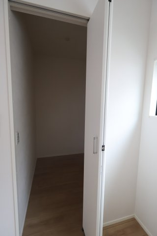 《仲介手数料無料》南区辻２丁目21-1新築一戸建てケイアイスタイルの収納|2025年10月3日 11:20 曇り