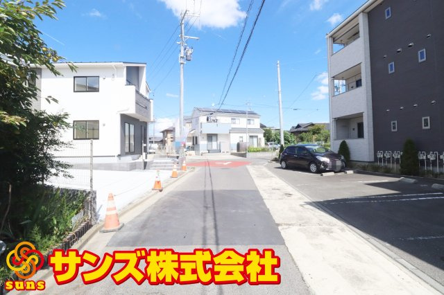 郡山市台新2丁目2期　　　１号棟　　　大成小学校、郡山第１中学区の外観|東側前面道路