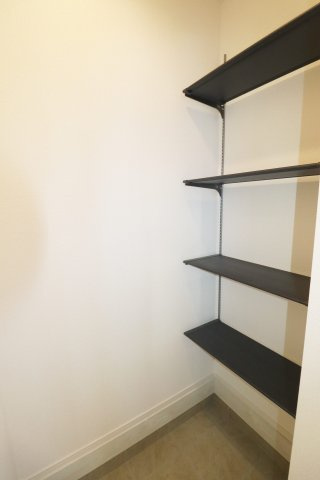 郡山市台新2丁目2期　　　１号棟　　　大成小学校、郡山第１中学区の収納