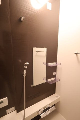 《仲介手数料無料》南区辻２丁目21-1(2号棟)新築一戸建てケイアイスタイルの浴室|2025年10月3日 11:20 曇り