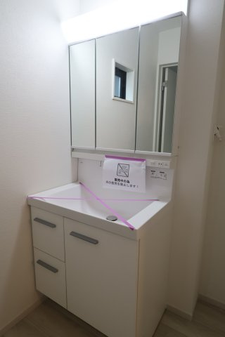 《仲介手数料無料》南区辻２丁目21-1(2号棟)新築一戸建てケイアイスタイルの独立洗面台|2025年10月3日 11:20 曇り