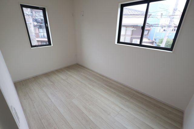 《仲介手数料無料》南区辻２丁目21-1(2号棟)新築一戸建てケイアイスタイルの洋室|2025年10月3日 11:20 曇り