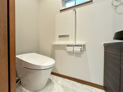 【トイレ】 | 豊中市北緑丘1丁目貸家