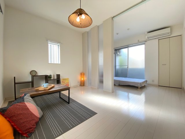 CASA B.B. CUBEの居間・リビング|※反転タイプ