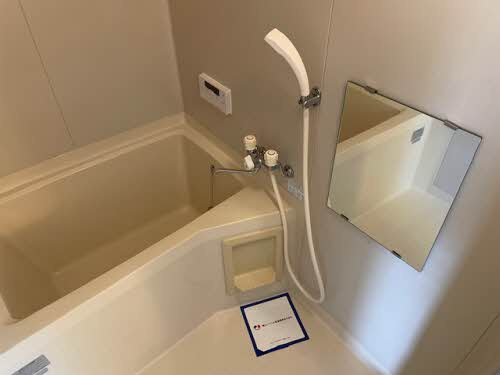 ラヴェール杏の浴室