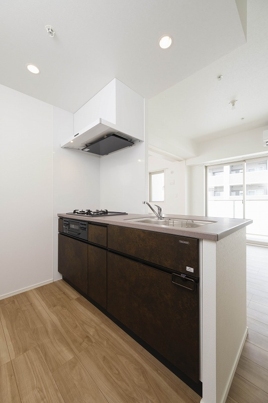 新品家具付きマンション築港本町20(KaGood福岡)のキッチン