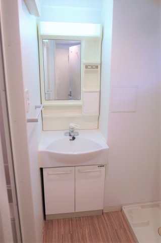 新品家具付きマンション住吉17(KaGood福岡)の洗面所