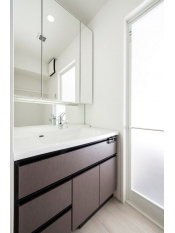 新品家具付きマンション博多駅南26(KaGood福岡)の洗面所