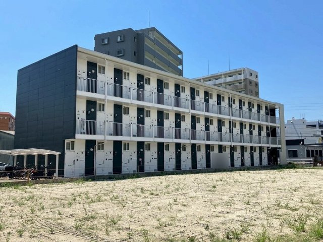 レオパレスサマーランドの外観