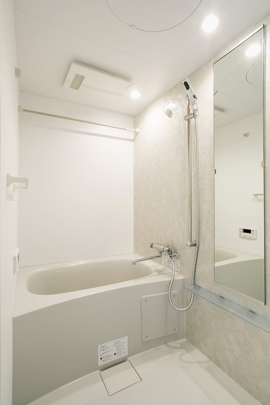 新品家具付きマンション博多駅東27(KaGood福岡)の浴室