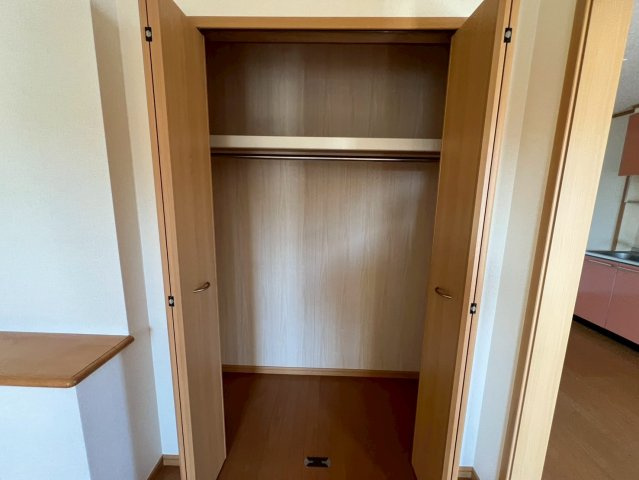 ブリッサ桜岡Ａの収納