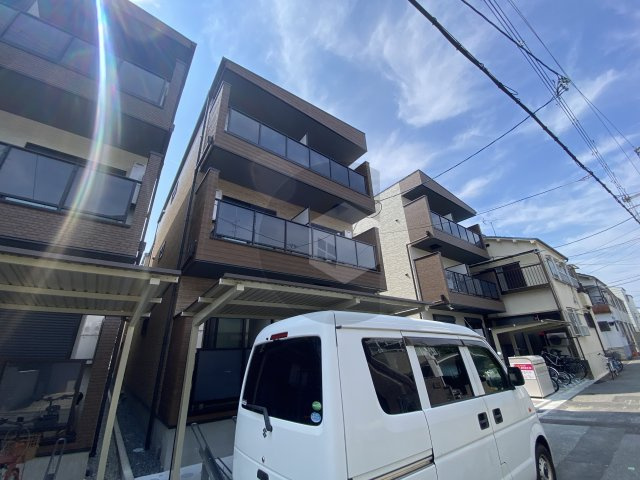 ディーポルタカルムの外観