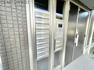 カーサフォレスタ塚口のエントランス