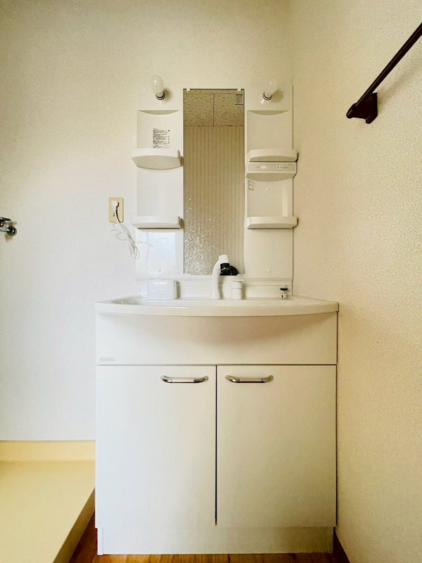 アメニティ出水Ⅲの独立洗面台