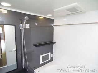 イーグル山手の浴室