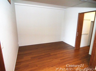 イーグル山手の寝室