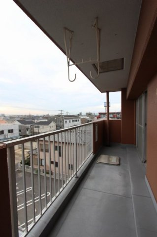 グランデ松蔭のバルコニー