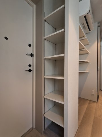 アピチェ南千住B棟の収納