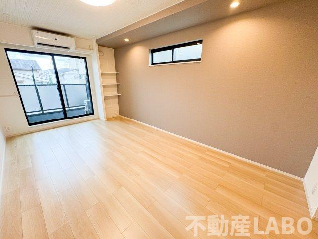 ココ　シュシュの洋室