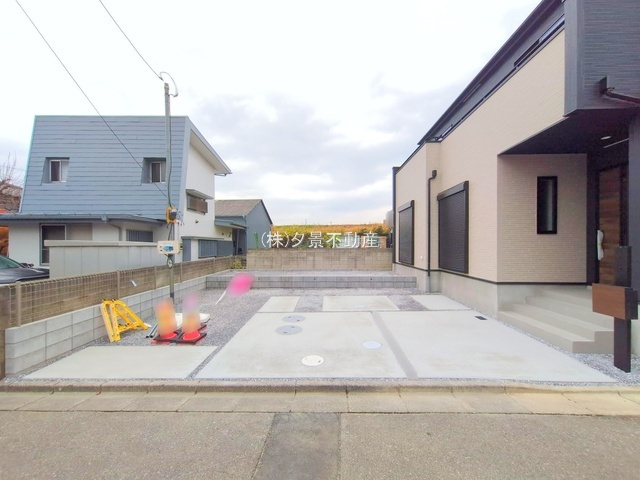 《仲介手数料無料》見沼区片柳１丁目249(全1戸)新築一戸建てグラファーレ