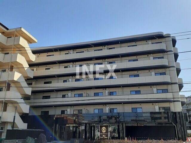 横浜市港北区樽町２丁目の賃貸マンションの外観