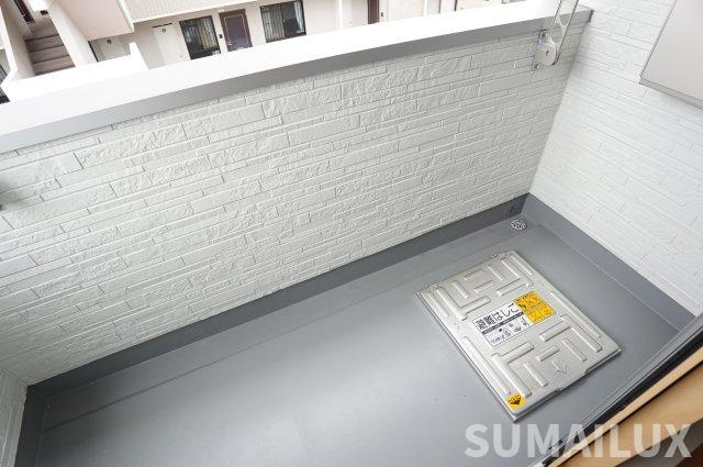 熊本市中央区渡鹿７丁目のアパートのバルコニー