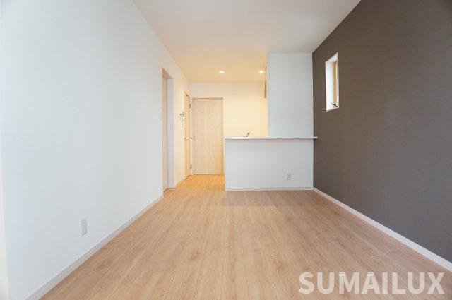 熊本市中央区渡鹿７丁目のアパートの居間・リビング