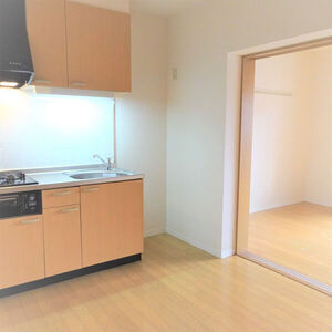 グリーンハイム三軒の居間・リビング