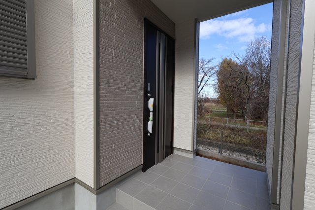 《仲介手数料無料》緑区大字三室615-1新築一戸建てハートフルタウンの玄関