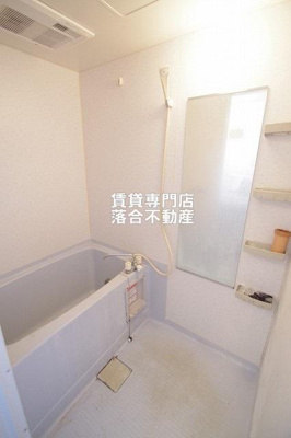 【浴室】 | ドミール矢部 | 落ち着いた空間のお風呂