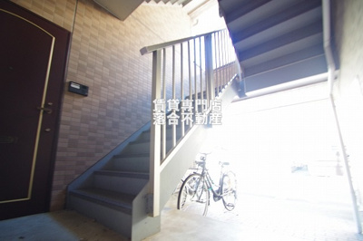 【エントランス】 | ドミール矢部 | 清潔なエントランス