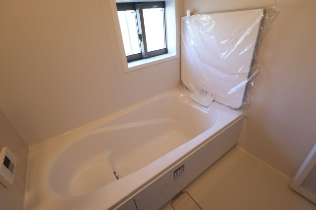 《仲介手数料無料》緑区大字三室615-1(D号棟)新築一戸建てハートフルタウンの浴室