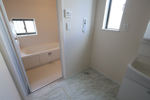 《仲介手数料無料》緑区大字三室615-1(F号棟)新築一戸建てハートフルタウンのランドリースペース