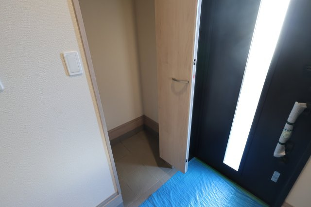 《仲介手数料無料》緑区大字三室615-1新築一戸建てハートフルタウンの玄関