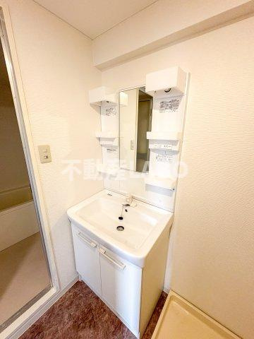 イルプリモ桜川の洗面所