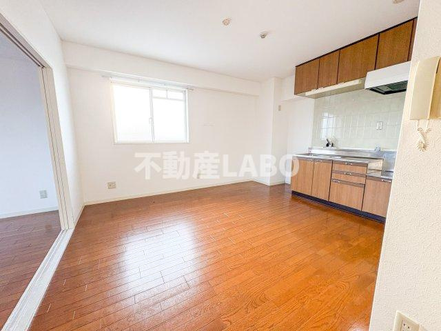 イルプリモ桜川の居間・リビング