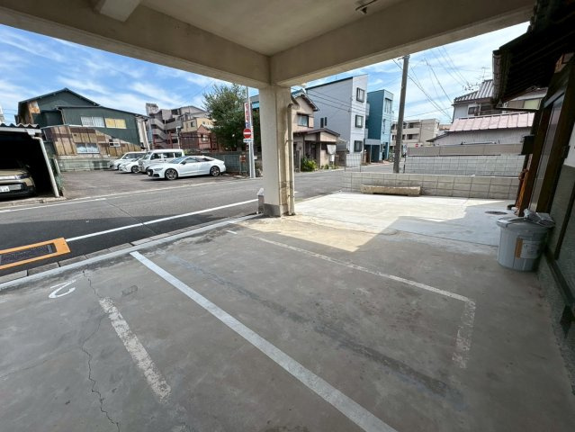 ハイツ青柳|名古屋市の賃貸ならMy賃貸の駐車場|ハイツ青柳