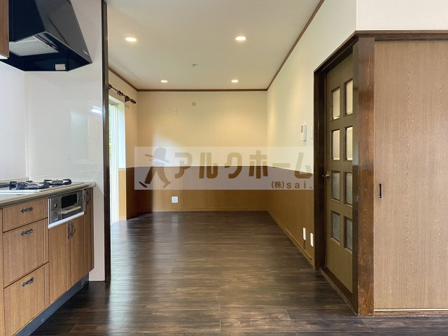 国分東条町一戸建て（SAN）の居間・リビング